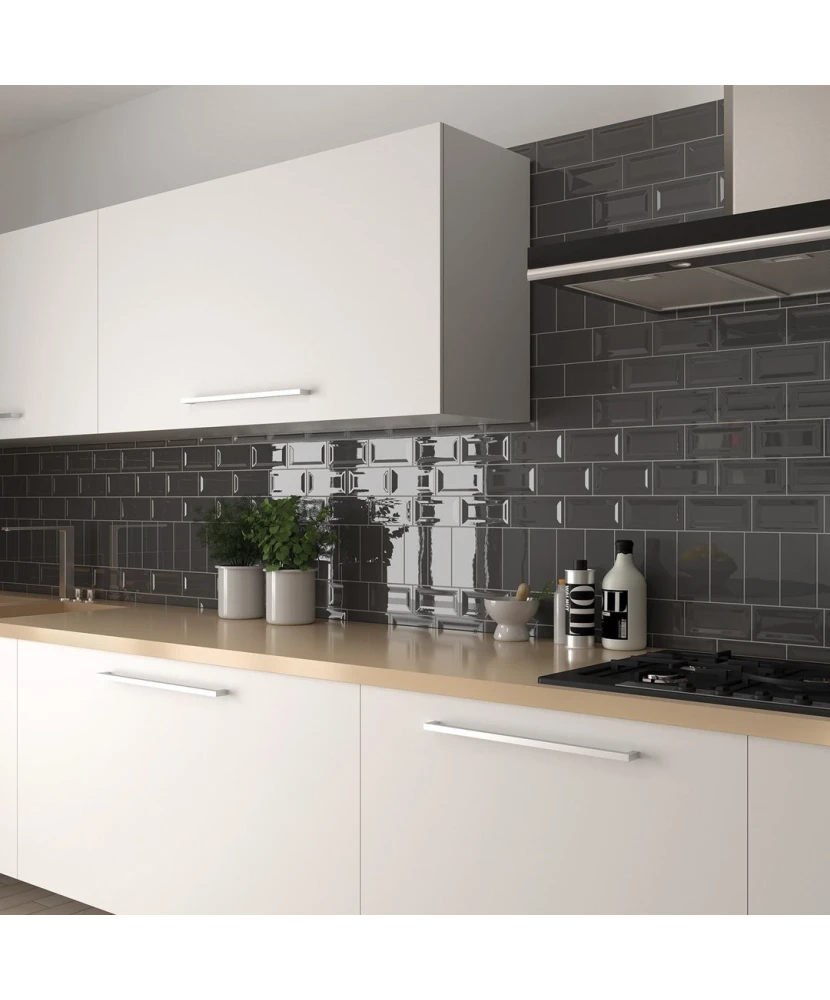 Carrelage Evolution Inmetro Dark Grey 7,5x15 cm - posé en cuisine