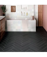 Carrelage Stromboli Black City 9,2x36,8 cm - posé en salle de bain