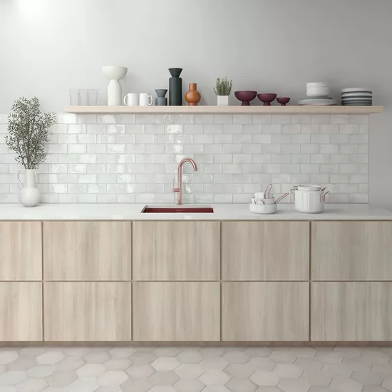 Carrelage Manacor White 7,5x15 cm - posé en cuisine
