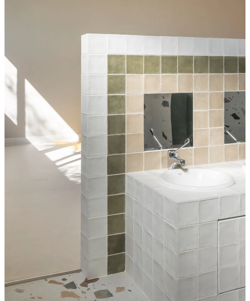 Carrelage Argile Ice 10x10 cm - vue d’ambiance