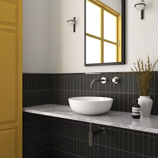 Carrelage Onda Black 5x20 cm - vue d’ambiance