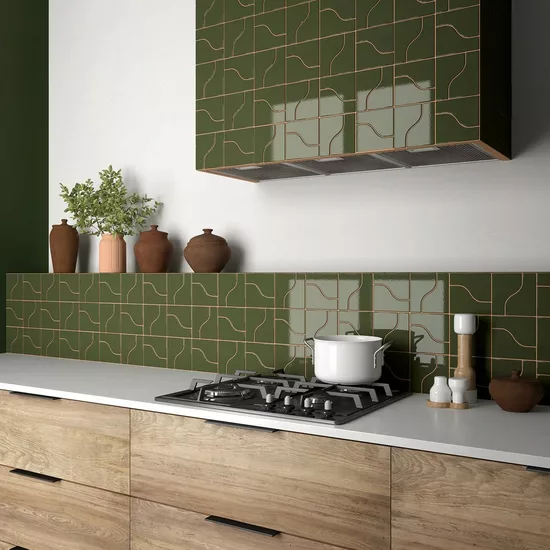 Carrelage Curve Garden Green 8,3x12 cm - posé en cuisine