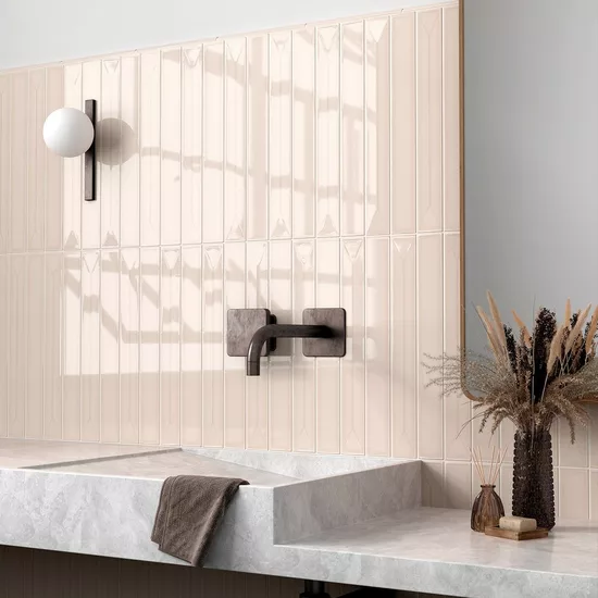 Carrelage Vitral Axis Sand 5x40 cm - posé en salle de bain