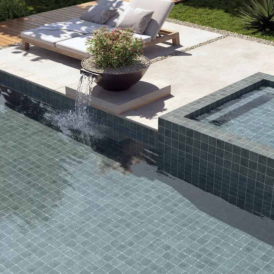 Carrelage Stage Denim 10x10 cm - posé dans un espace piscine