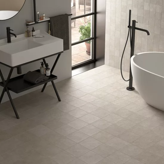 Carrelage Stage Taupe 20x20 cm - posé en salle de bain