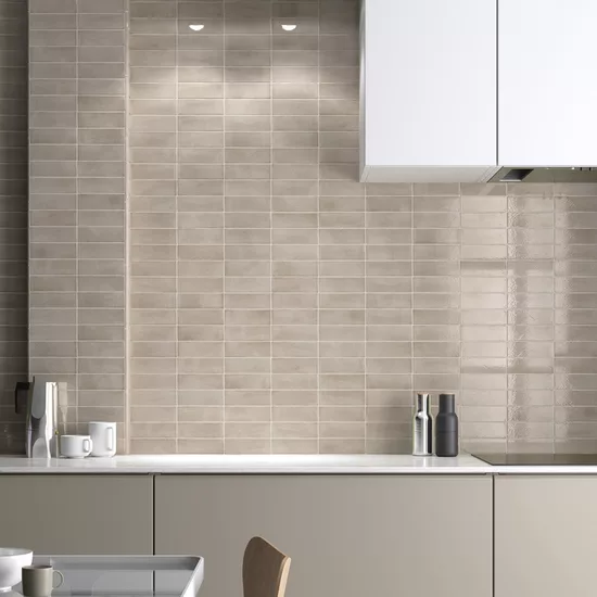 Carrelage Miyako Pura Gloss 5x15 cm - vue d’ambiance