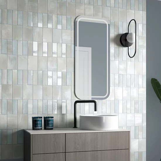 Carrelage Miyako Blue Moon Gloss 5x15 cm - vue d’ambiance