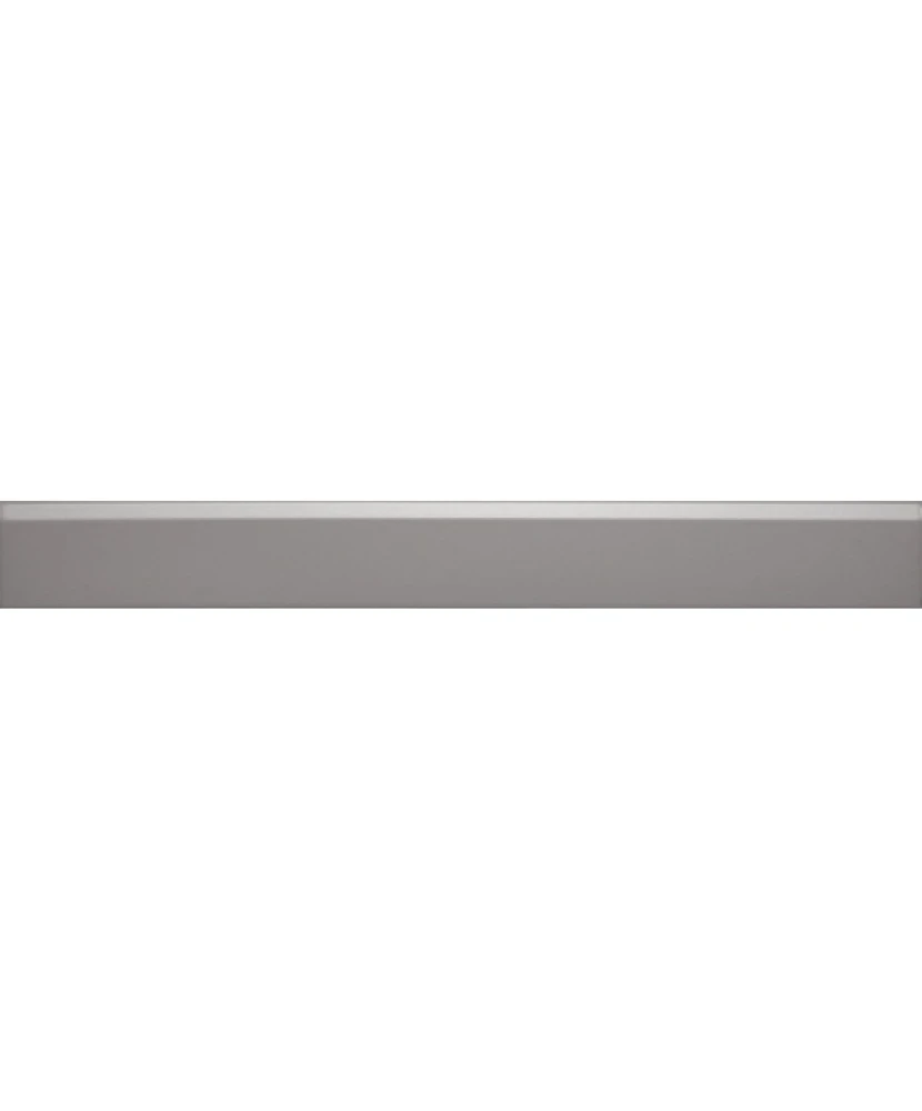 Plinthe 7x60 Gris Mat - détail de la plinthe