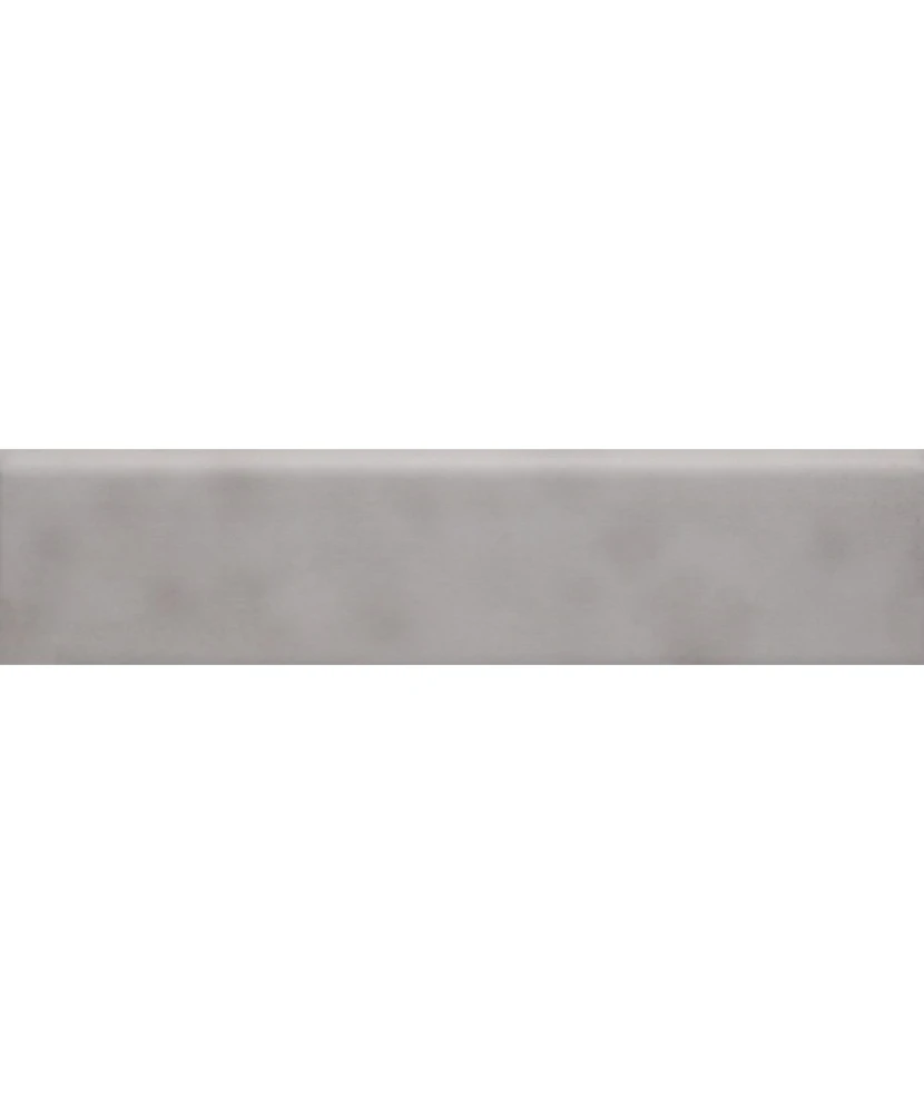 Plinthe 8x33,3 Carreau Gris - détail de la plinthe