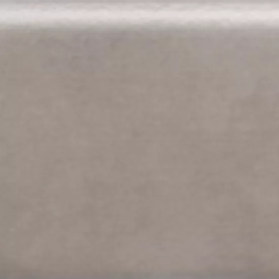 Plinthe 8x33,3 Carreau Gris Beige - détail de la plinthe