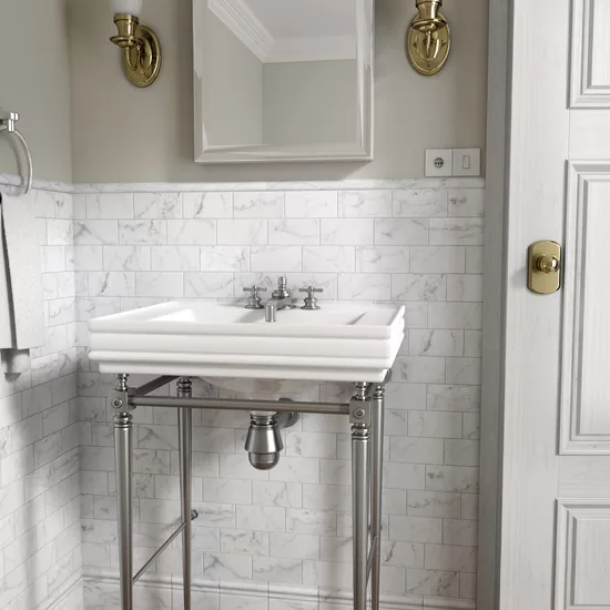 Pièce spéciale Skirting Carrara 15x15 cm